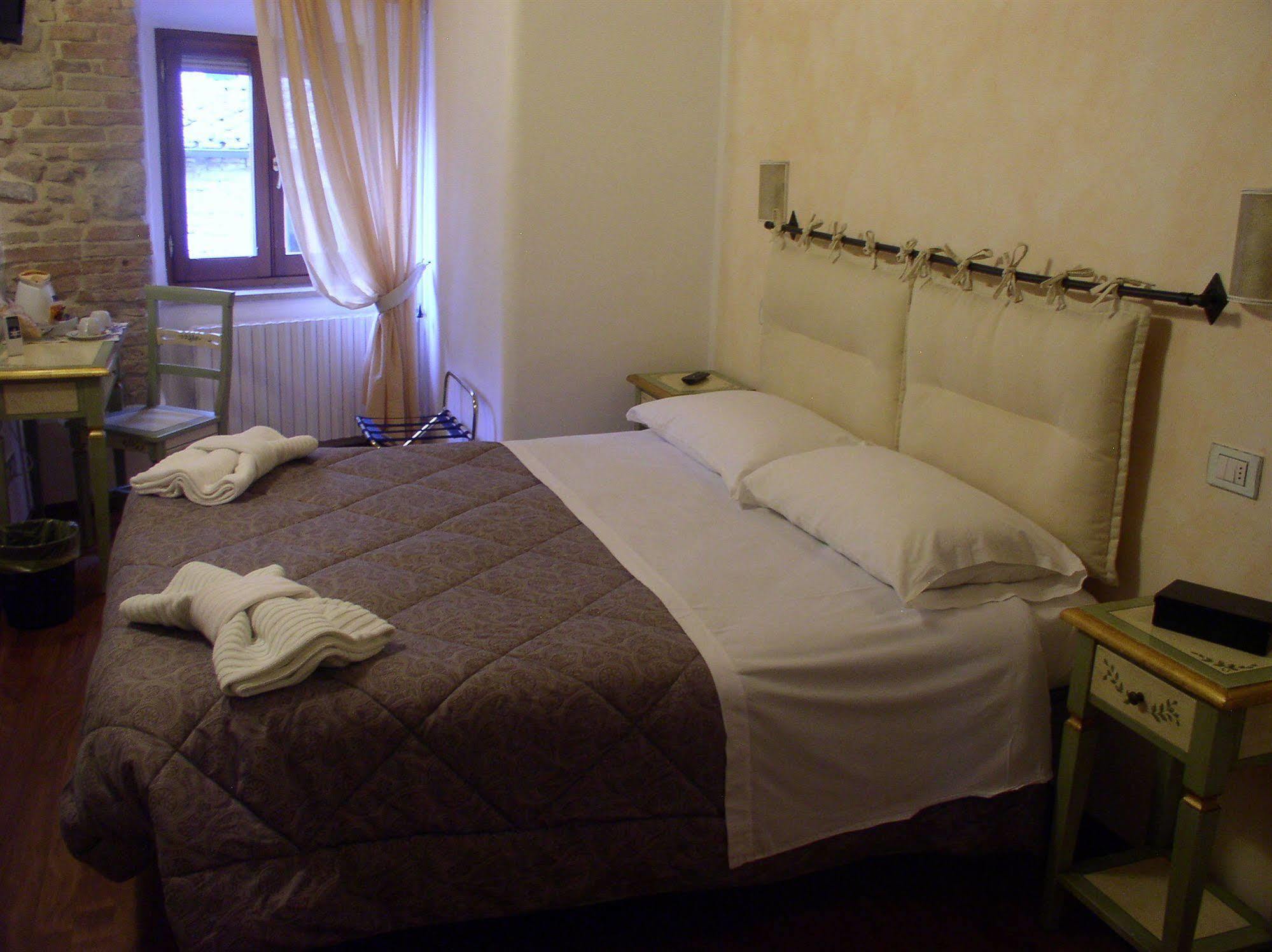 Primavera Mini Hotel Perugia Kültér fotó